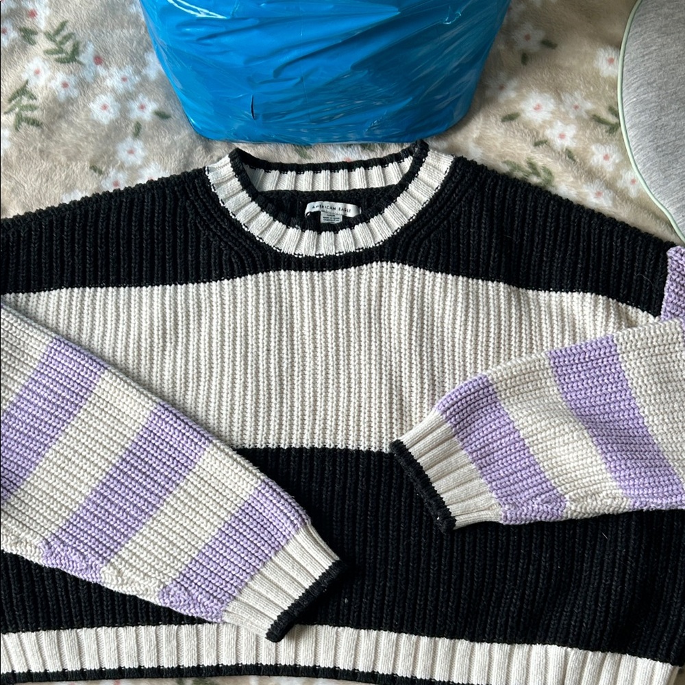 Striped crop Crewneck Sweater in Black, White & Lilac American eagle
